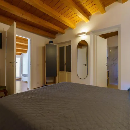Maquedino & Terrace - Cozy Loft Affittacamere