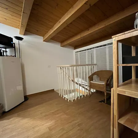 Maquedino & Terrace - Cozy Loft *