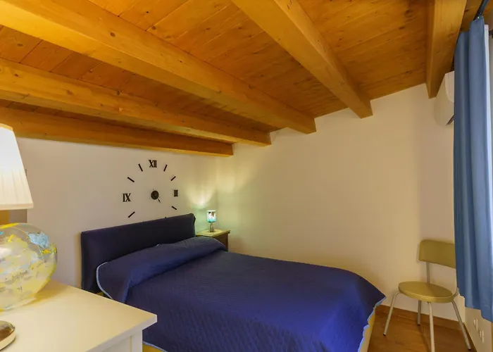 Vendégház Maquedino & Terrace - Cozy Loft 4*