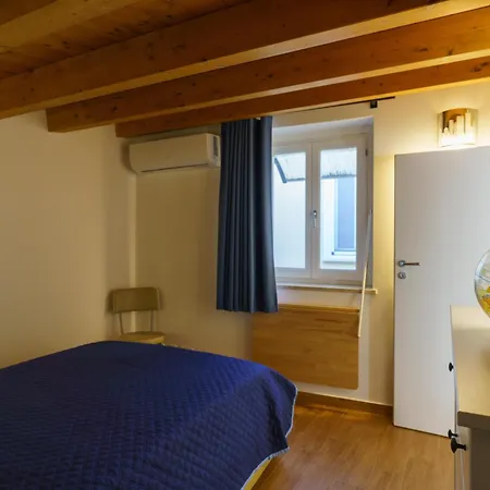 Maquedino & Terrace - Cozy Loft 4*